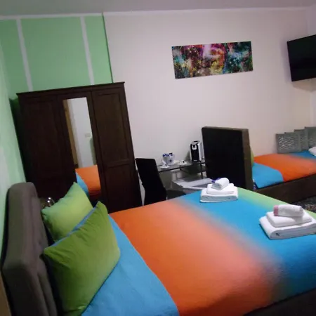 Expresia B E B Bed and Breakfast